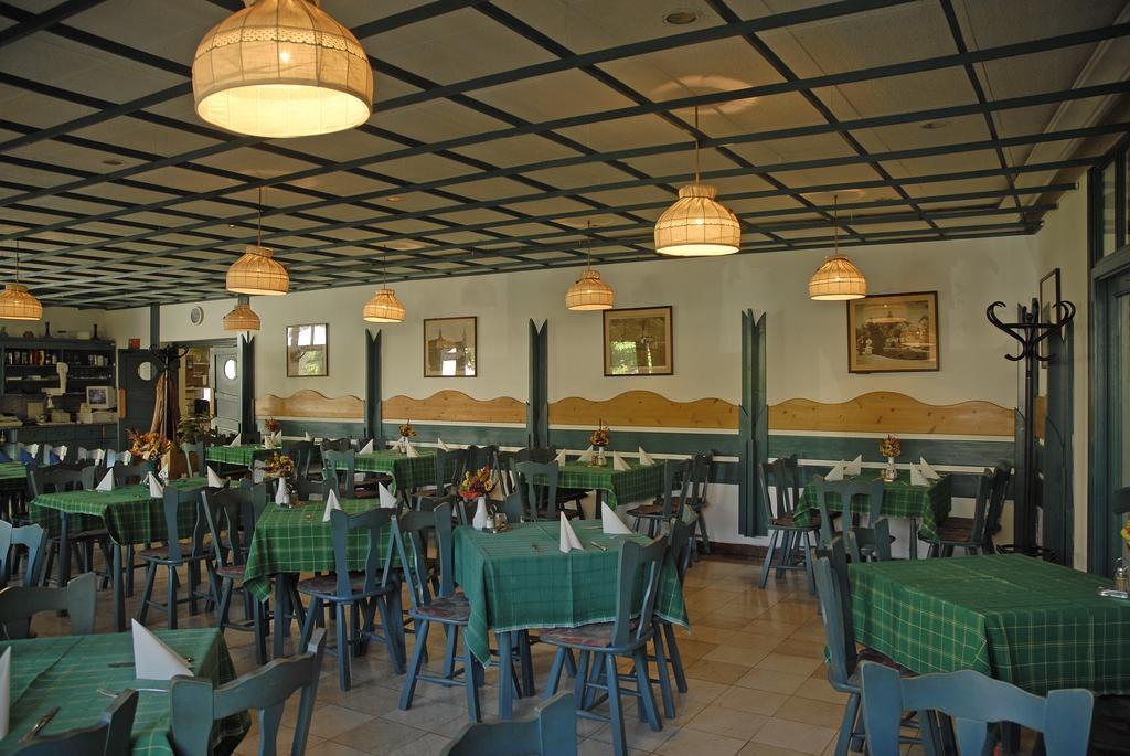 Abbazia Club Hotel Kek Keszthely Zewnętrze zdjęcie