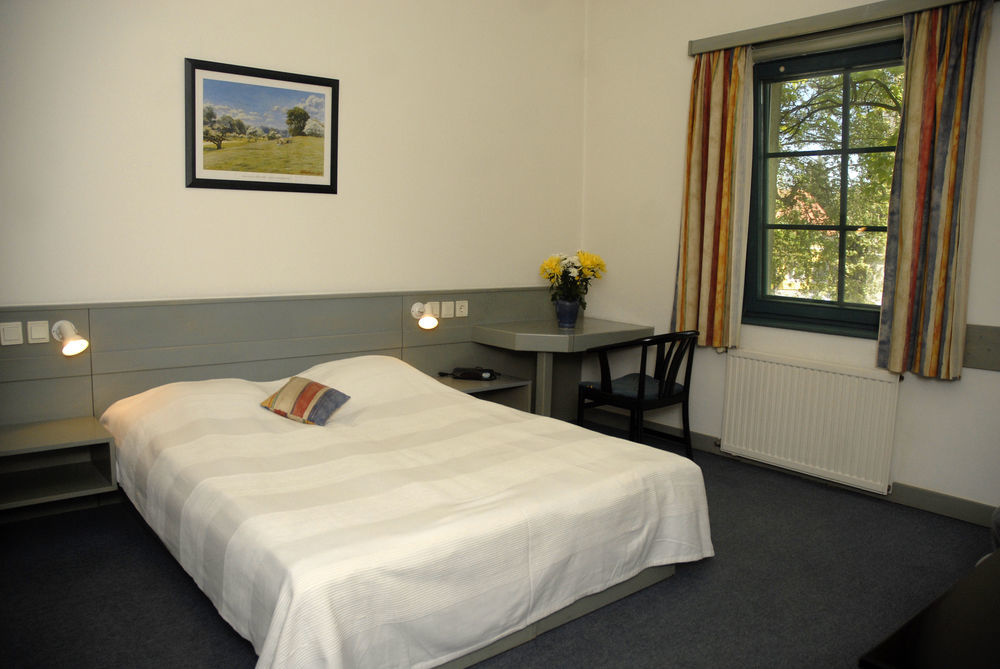 Abbazia Club Hotel Kek Keszthely Zewnętrze zdjęcie