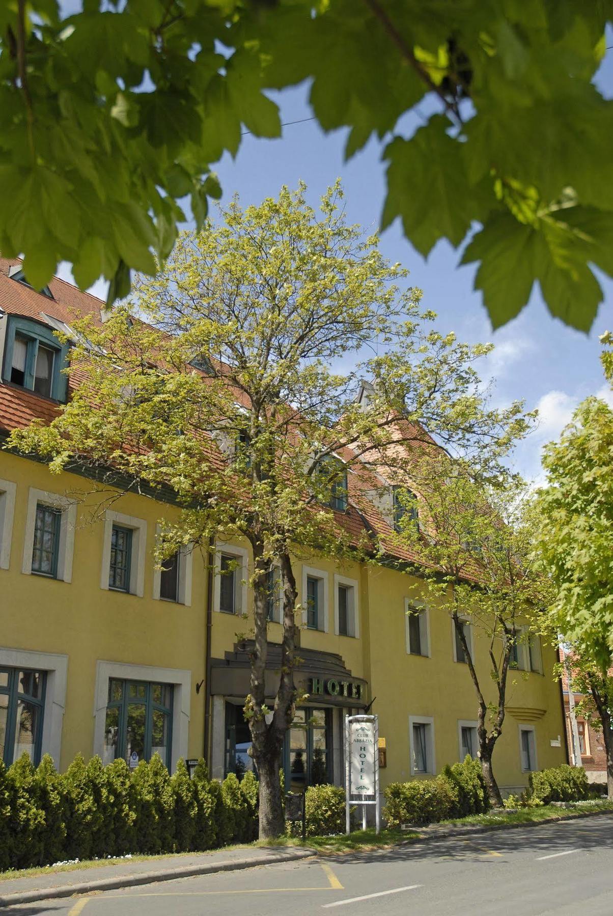 Abbazia Club Hotel Kek Keszthely Zewnętrze zdjęcie
