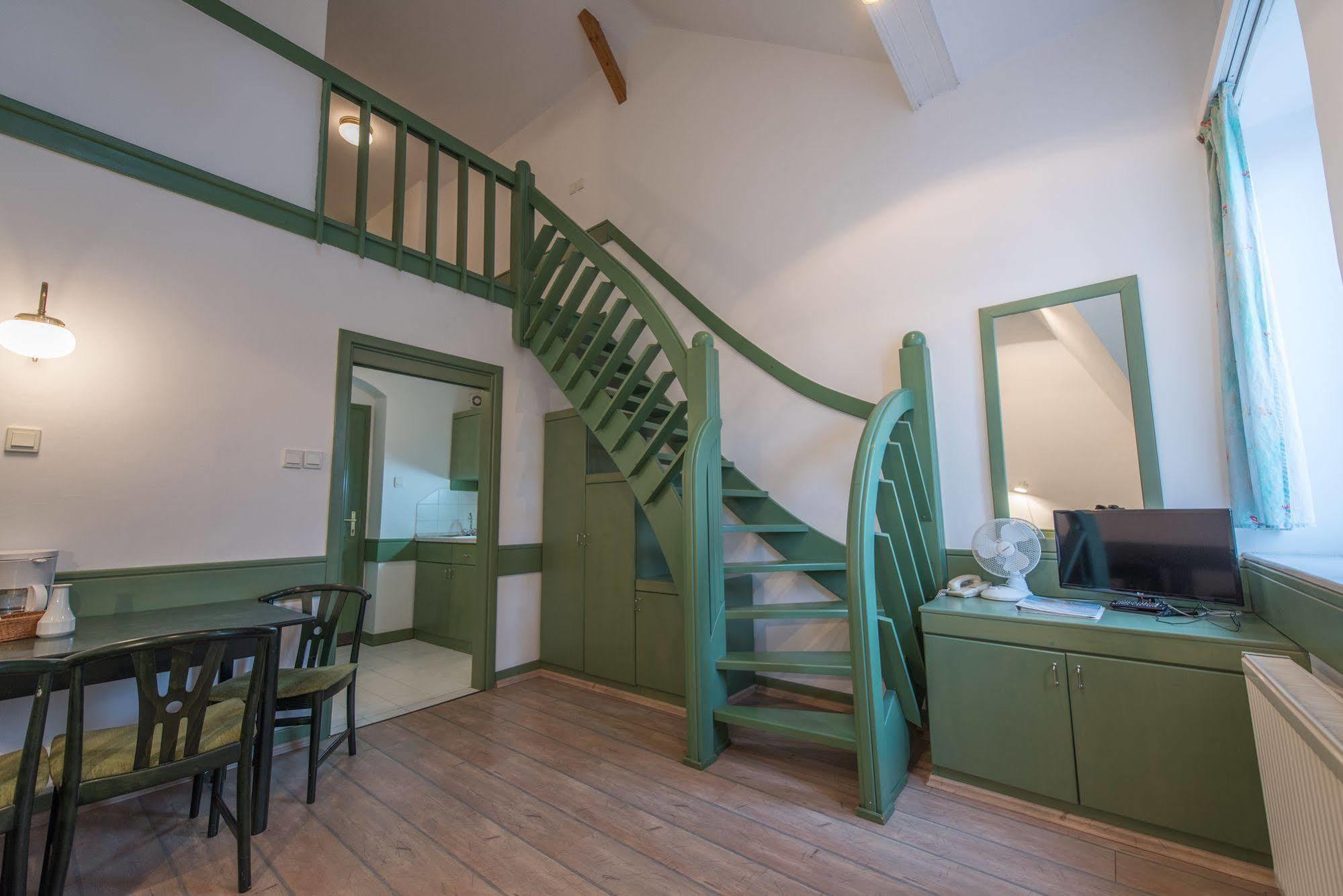 Abbazia Club Hotel Kek Keszthely Zewnętrze zdjęcie